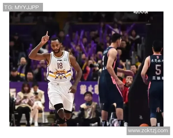 北京篮球队在联合会杯积分榜上以75分稳居首位，领先对手显实力